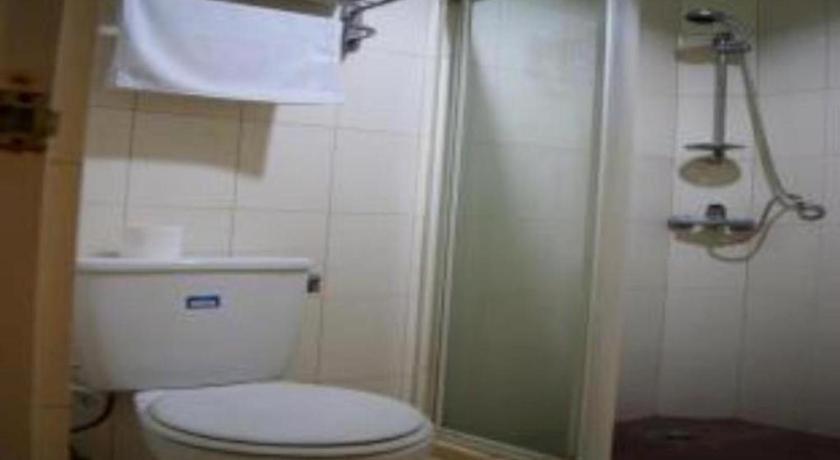 Grand Sumatera Hotel สุราบายา ภายนอก รูปภาพ